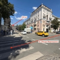 вул. Володимира Мономаха, 15